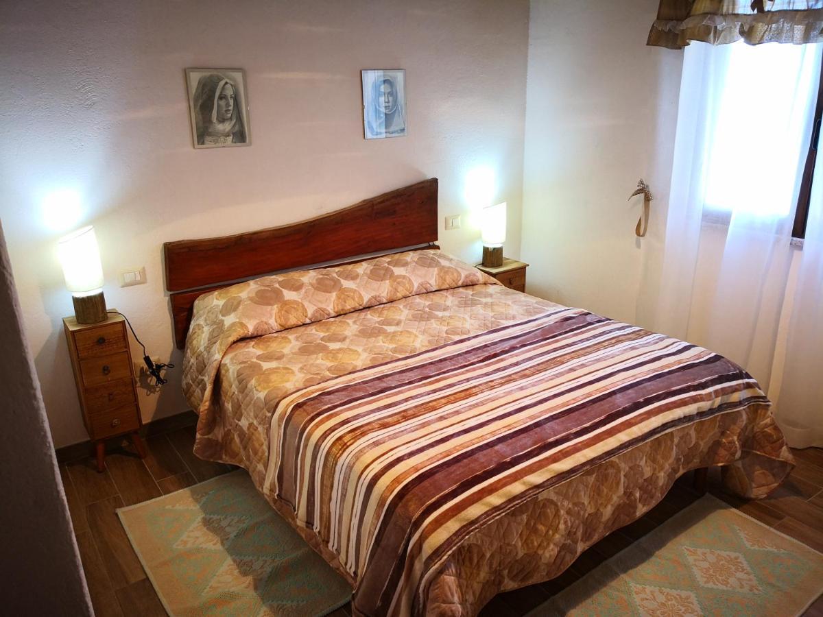 Villa Sa Pruna Oliena Zewnętrze zdjęcie